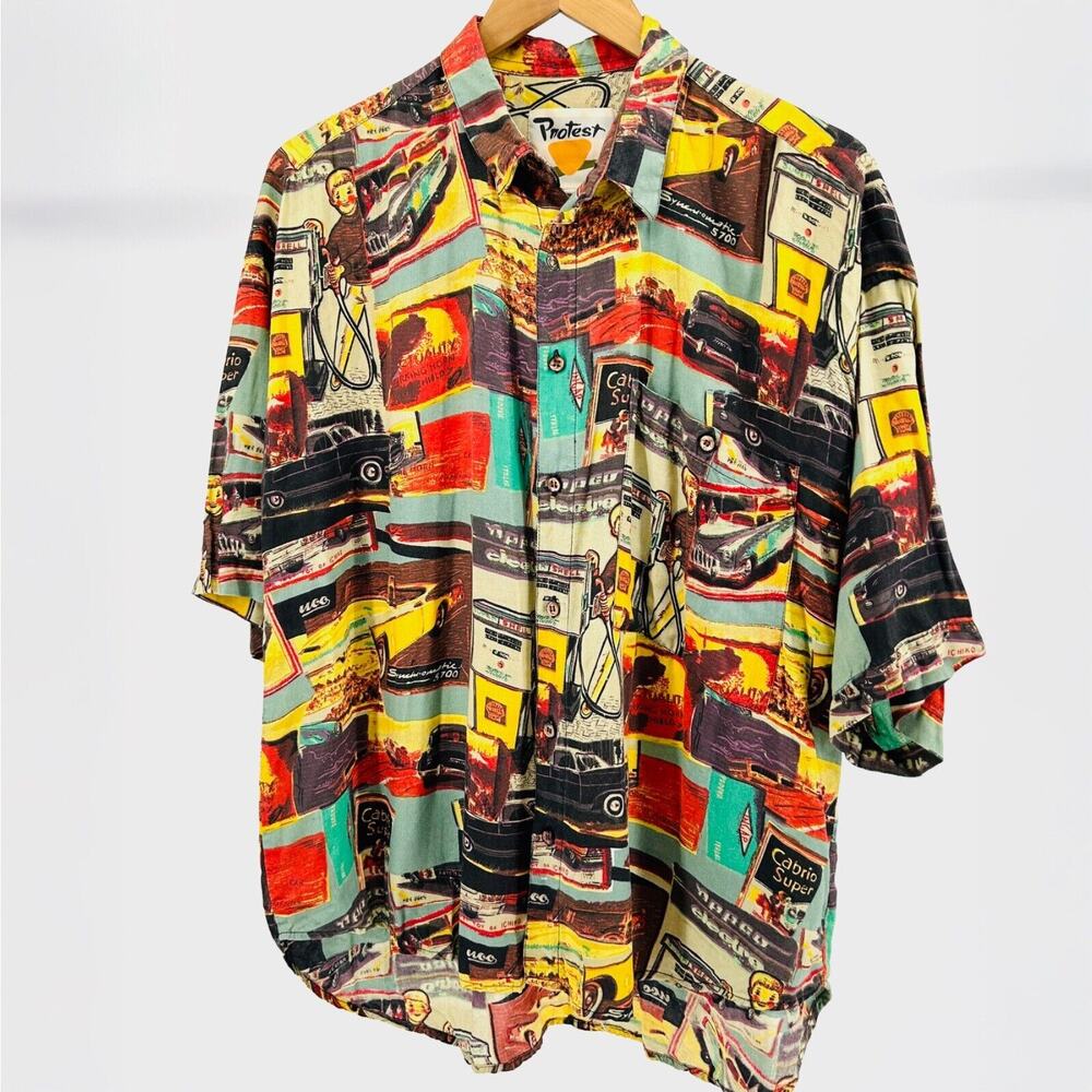 90s Protest Red Retro Car Nostalgic Rockabilly Short Sleeve Button Down